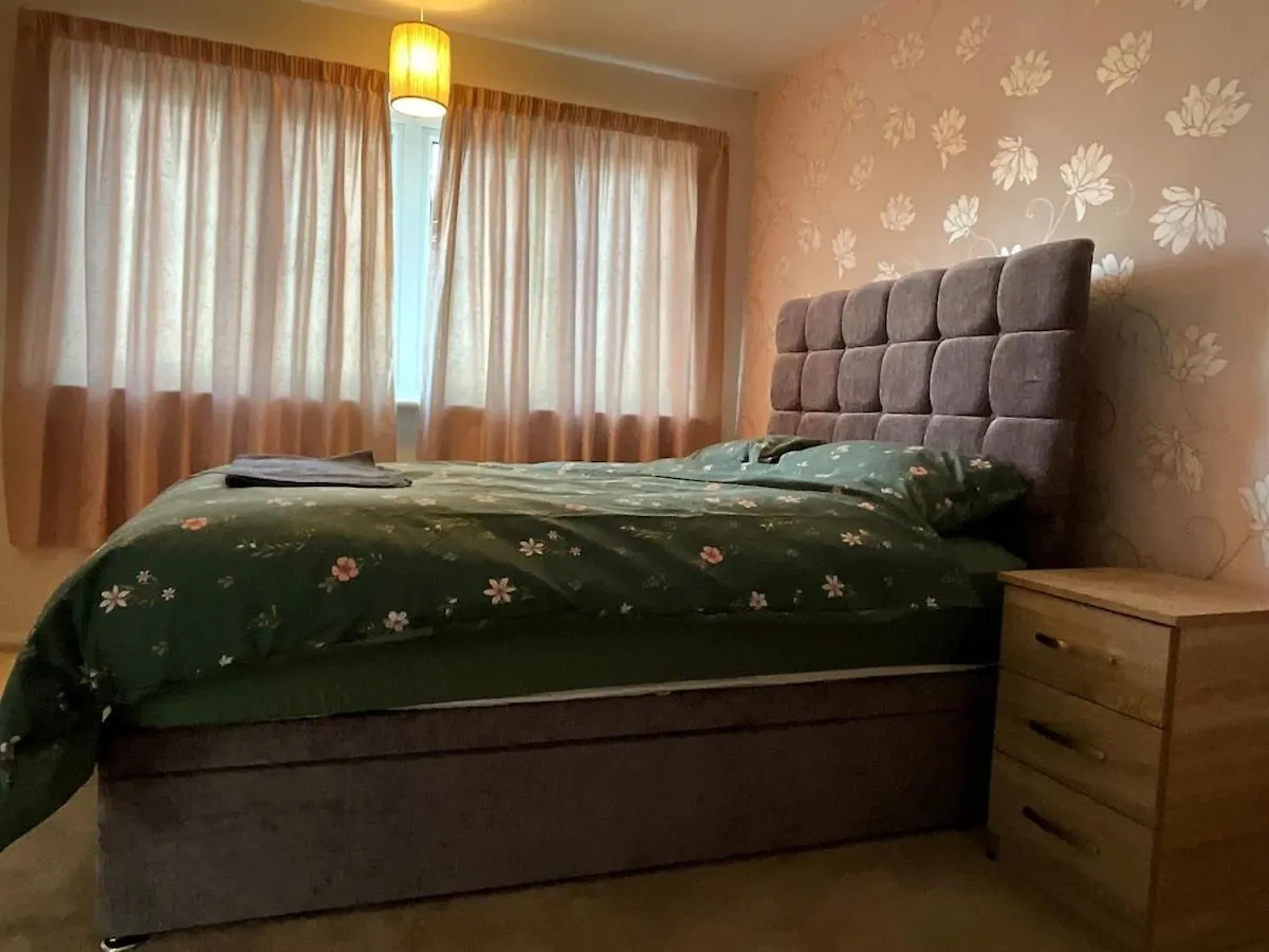 Sandgate House Luton  Сasa de vacaciones