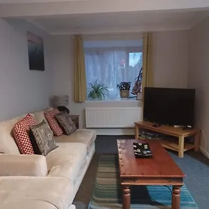 Holiday home Fieldfare Green: Spacious 4-bedroom House With Field Views, Luton (Bedfordshire)
