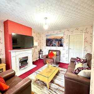 Holiday home Cozy Near Luton Station, Mall And Luton Airport 10 Min, Luton (Bedfordshire)